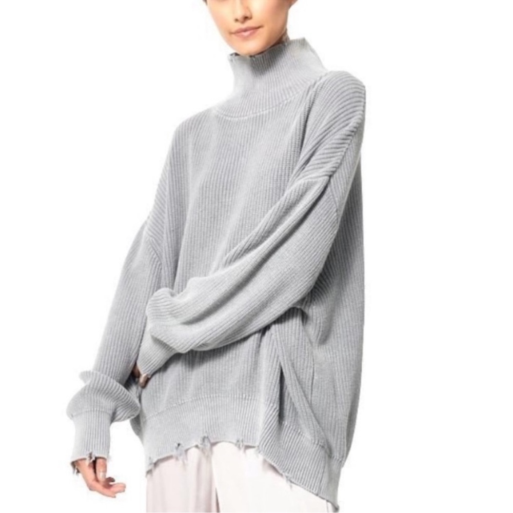 YOUNG, FABULOUS & BROKE Cameron Oversized Turtleneck Sweater Gray Size S/M